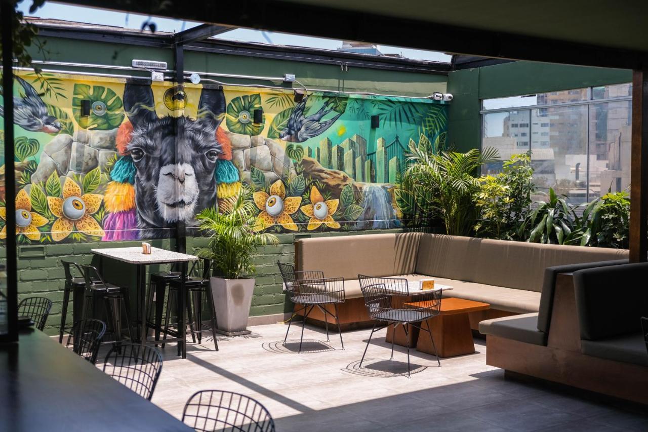 Black Llama Hostel Miraflores Ліма Екстер'єр фото