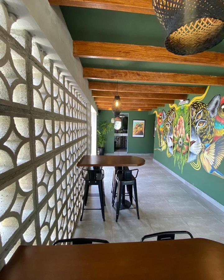 Black Llama Hostel Miraflores Ліма Екстер'єр фото