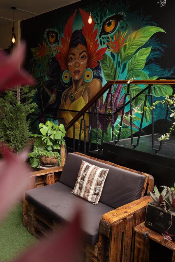 Black Llama Hostel Miraflores Ліма Екстер'єр фото
